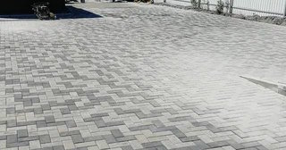 Купите плитку 400x400 в Великом Устюге от ТротуарнаяПлитка по цене от 713 руб.